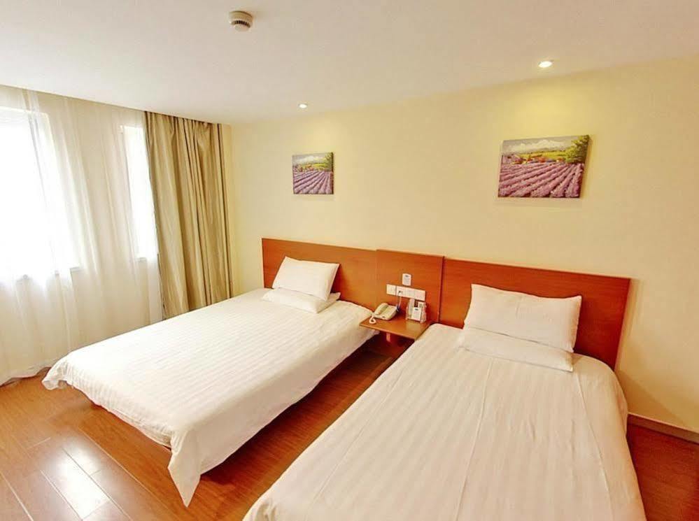 Hanting Hotel Shanghai Hongkou Football Stadium Exteriör bild