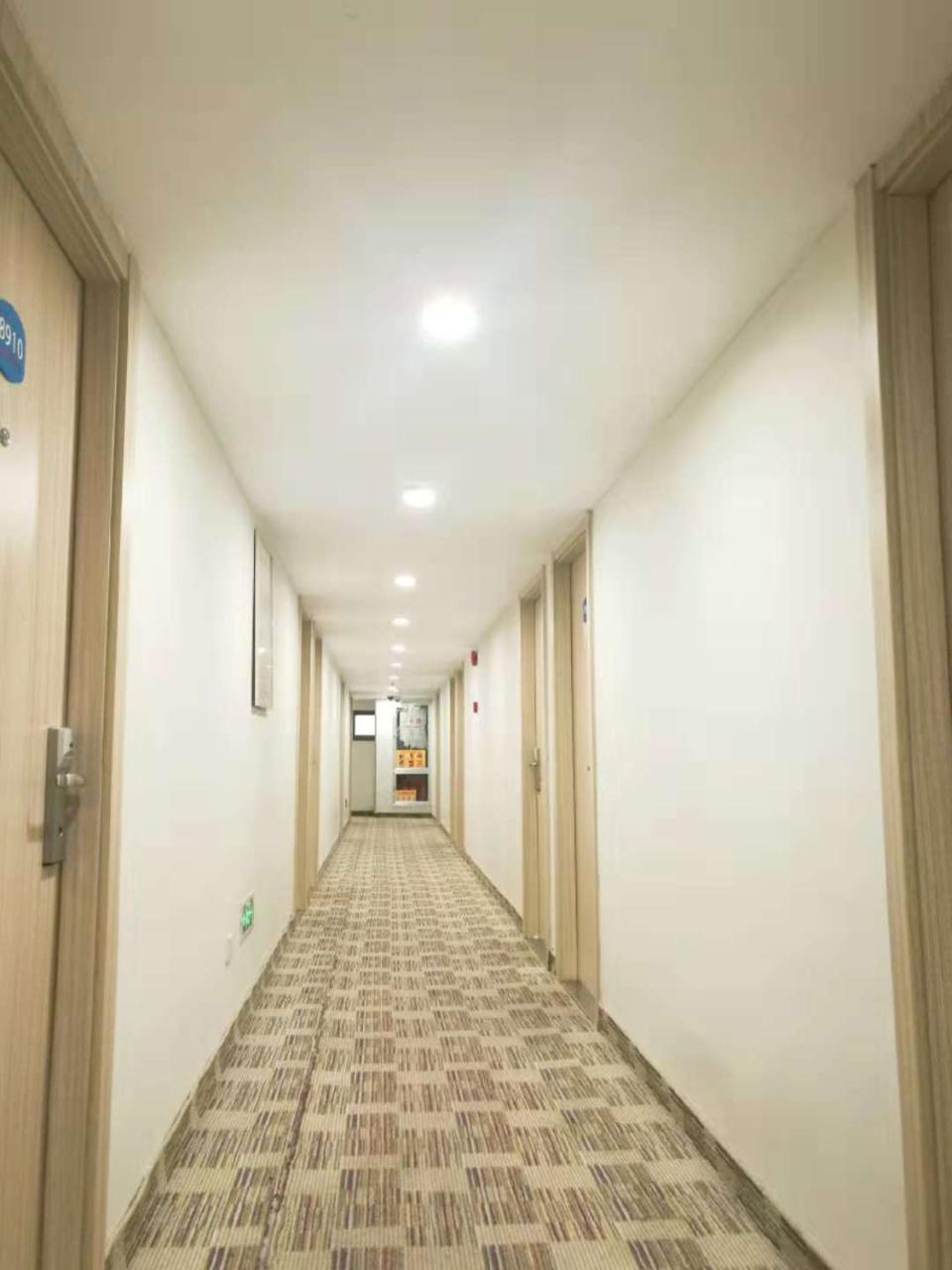 Hanting Hotel Shanghai Hongkou Football Stadium Exteriör bild